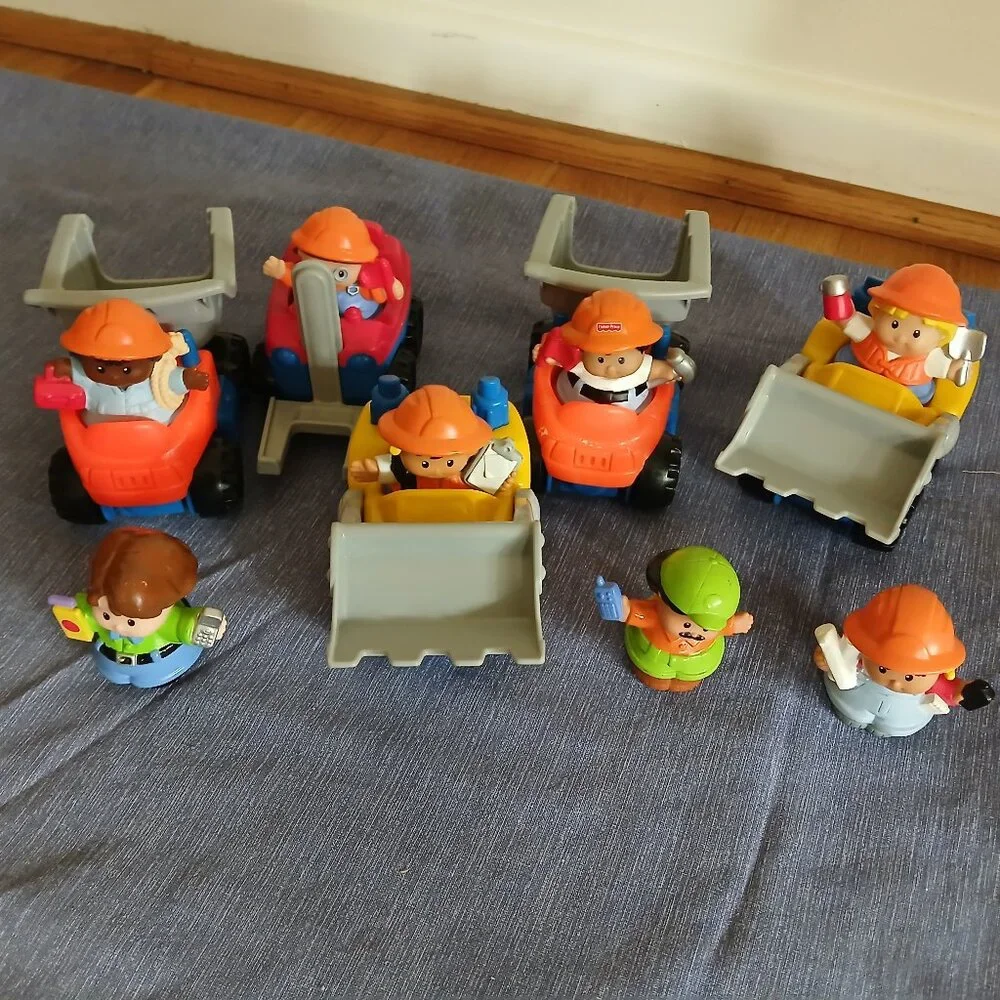 Fisher-Price Little People Construction Trucks x 5 + figures x 8 Used